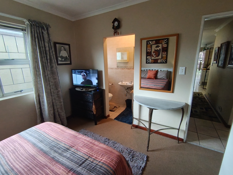 To Let 3 Bedroom Property for Rent in Onverwacht Western Cape